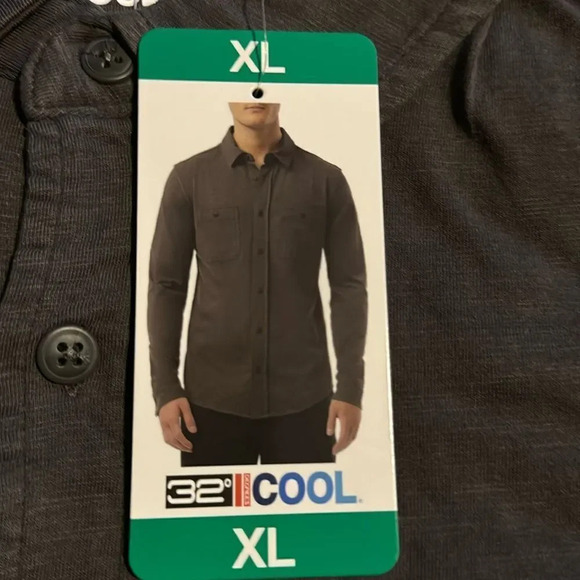 32 Degrees Men's Long Sleeve Button Down Shirt - Picture 8 of 9